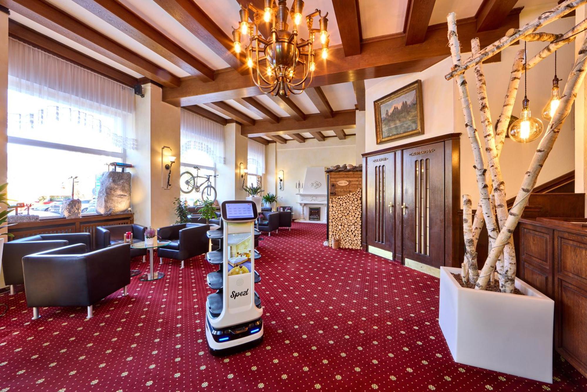 Hotel Vier Jahreszeiten Garmisch-Partenkirchen Bagian luar foto